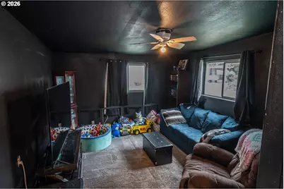 162 Saddlebutte Ln, Roseburg, OR 97470 - Photo 5