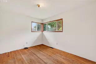 919 Cascade Dr, Longview, WA 98632 - Photo 11