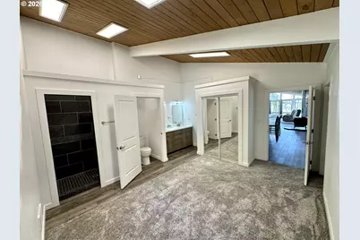 94475 Golf Course Ln, North Bend, OR 97459 - Photo 21