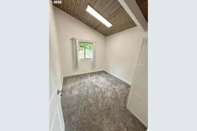 94475 Golf Course Ln, North Bend, OR 97459 - Photo 25