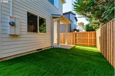 813 Horn Ln, Eugene, OR 97402 - Photo 29