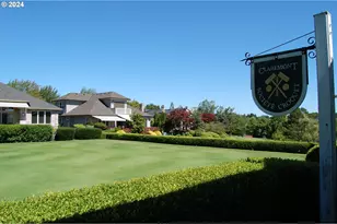 15639 NW Clubhouse Dr, Portland, OR 97229 - Photo 33