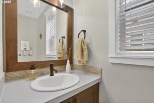 3934 N Boomer Dr, Newberg, OR 97132 - Photo 7