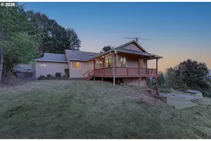 498 Bryant Hill Rd, Woodland, WA 98674 - Photo 1