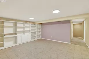 1620 SW Maplecrest Dr, Portland, OR 97219 - Photo 35