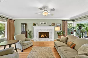 1620 SW Maplecrest Dr, Portland, OR 97219 - Photo 11