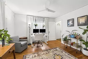 11020 N Moore Ave, Portland, OR 97217 - Photo 11