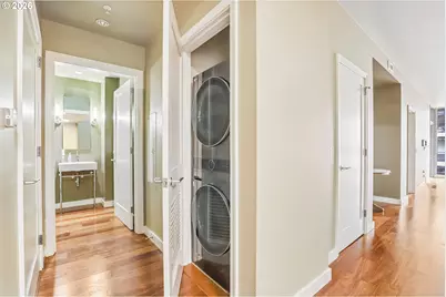 841 S Gaines St #335, Portland, OR 97239 - Photo 23