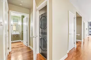 841 S Gaines St, Portland, OR 97239 - Photo 23