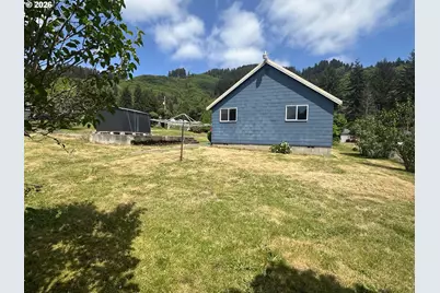 11792 Orchard Ave, Mapleton, OR 97453 - Photo 19