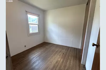 11792 Orchard Ave, Mapleton, OR 97453 - Photo 13