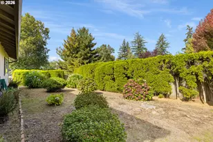 10515 SE Malden St, Portland, OR 97266 - Photo 25