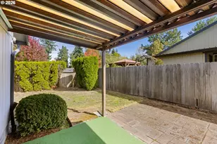 10515 SE Malden St, Portland, OR 97266 - Photo 5