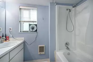 3781 Kincaid St, Eugene, OR 97405 - Photo 21