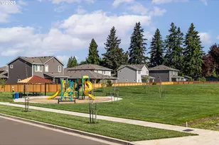 15241 S E Towers Ter, Milwaukie, OR 97267 - Photo 31