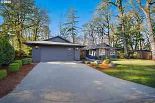 18425 SW Deer Oak Ave, Lake Oswego, OR 97035 - Photo 5