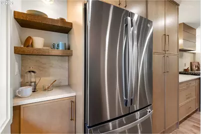 18425 SW Deer Oak Ave, Lake Oswego, OR 97035 - Photo 17