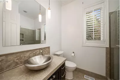 9149 NW McKenna Dr, Portland, OR 97229 - Photo 9