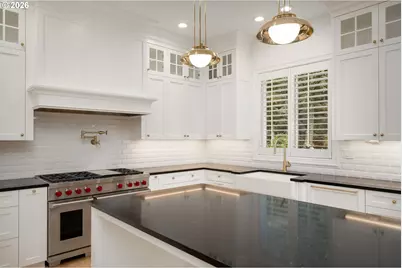 9149 NW McKenna Dr, Portland, OR 97229 - Photo 19