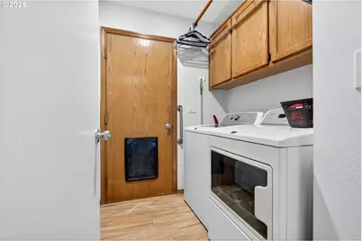 15100 SW Gull Dr, Beaverton, OR 97007 - Photo 25