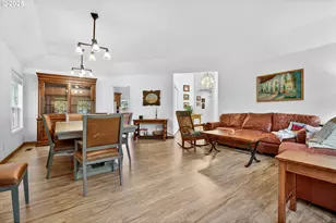 15100 SW Gull Dr, Beaverton, OR 97007 - Photo 21