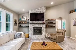 88454 Sproat Ranch Rd, Veneta, OR 97487 - Photo 7