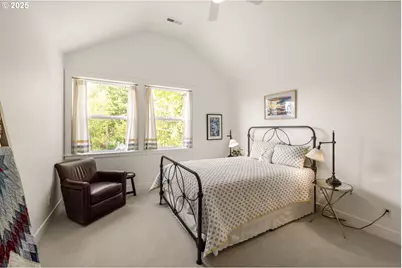 9309 NW Murdock, Portland, OR 97229 - Photo 33