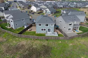 8827 N 1st Cir, Ridgefield, WA 98642 - Photo 37