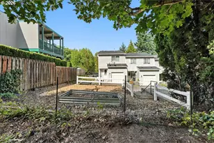 3144 NE 103rd Pl, Portland, OR 97220 - Photo 23