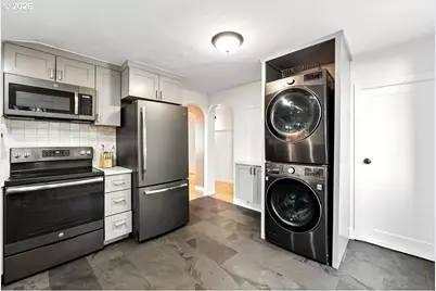 3144 NE 103rd Pl, Portland, OR 97220 - Photo 17