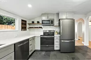 3144 NE 103rd Pl, Portland, OR 97220 - Photo 15