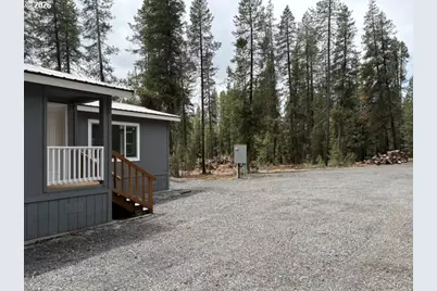 17717 Highway 58, Crescent Lake, OR 97733 - Photo 33