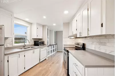 10701 SE Highway 212 #P6, Clackamas, OR 97015 - Photo 11