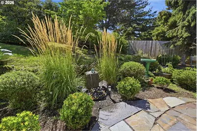 1575 Fairview Pl, Cottage Grove, OR 97424 - Photo 35