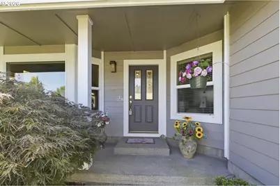 1575 Fairview Pl, Cottage Grove, OR 97424 - Photo 3