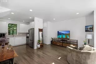 1235 N Morgan St, Portland, OR 97217 - Photo 7