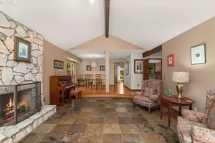 760 NW 90th Pl, Portland, OR 97229 - Photo 5
