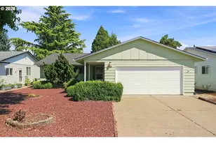 828 Oregon Way, Woodburn, OR 97071 - Photo 1