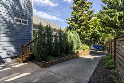 3817 NE 11th Ave, Portland, OR 97212 - Photo 35