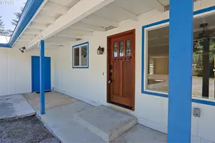 60031 Fairview Rd, Coquille, OR 97423 - Photo 5