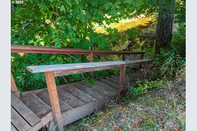 60031 Fairview Rd, Coquille, OR 97423 - Photo 33