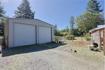 60031 Fairview Rd, Coquille, OR 97423 - Photo 39