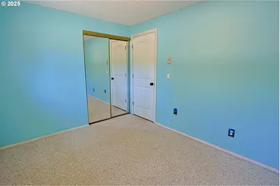 60031 Fairview Rd, Coquille, OR 97423 - Photo 23