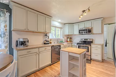 1016 NE 163rd Ave, Vancouver, WA 98684 - Photo 9