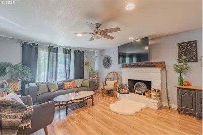 1016 NE 163rd Ave, Vancouver, WA 98684 - Photo 3