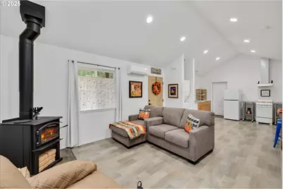 64604 E Sandy River Ln, Mount Hood Village, OR 97049 - Photo 11