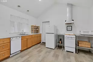 64604 E Sandy River Ln, Mount Hood Village, OR 97049 - Photo 7