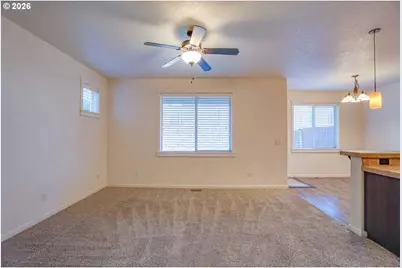 4013 N Pioneer Canyon Dr, Ridgefield, WA 98642 - Photo 5