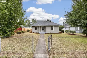 640 17th Ave, Longview, WA 98632 - Photo 1
