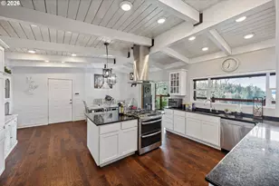 94532 Golf Course Ln, North Bend, OR 97459 - Photo 11